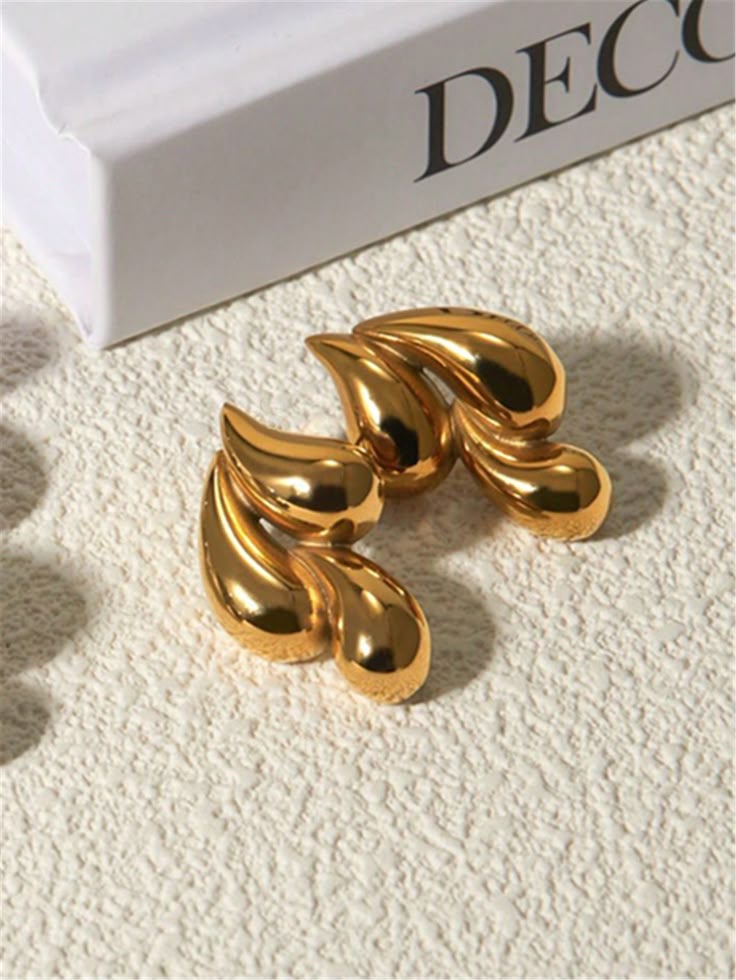 Anti Tanish Sculptural Gold Cluster Earrings - Gifted by Moni daily wear earing for women 
