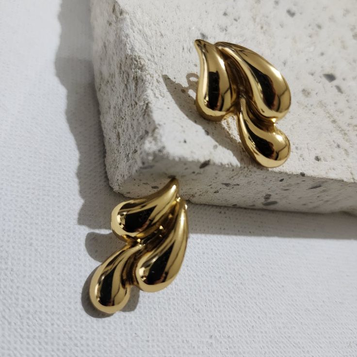 Anti Tanish Sculptural Gold Cluster Earrings - Gifted by Moni daily wear earing for women 