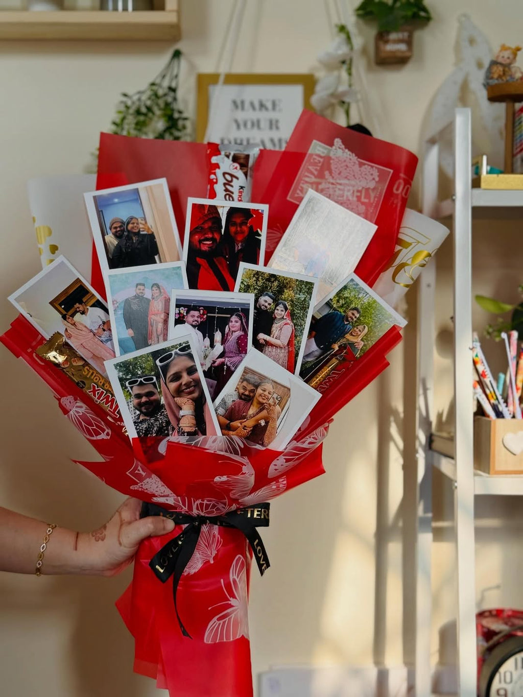 Royal Personalized Photo Bouquet – Red Wrap