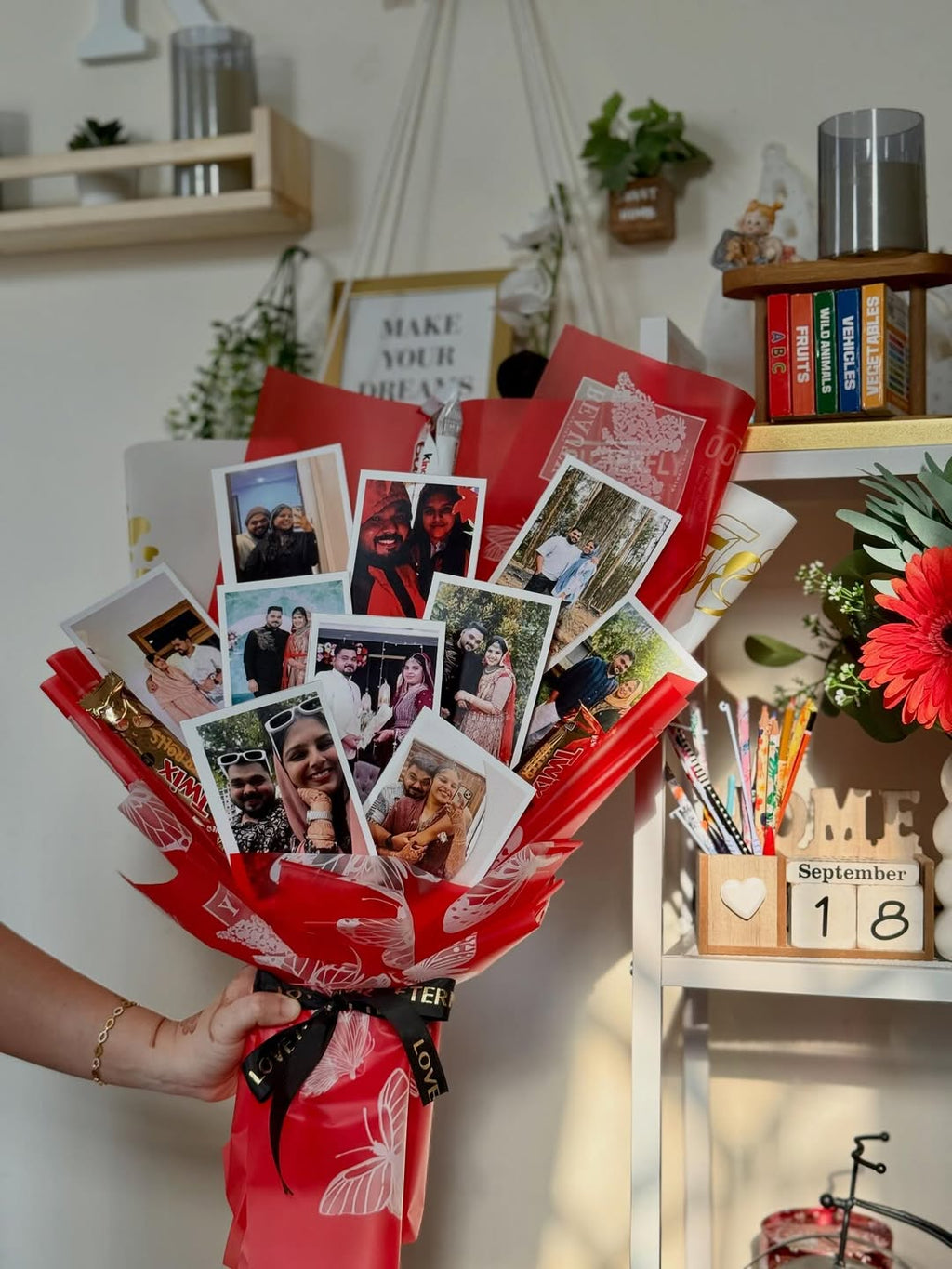 Royal Personalized Photo Bouquet – Red Wrap