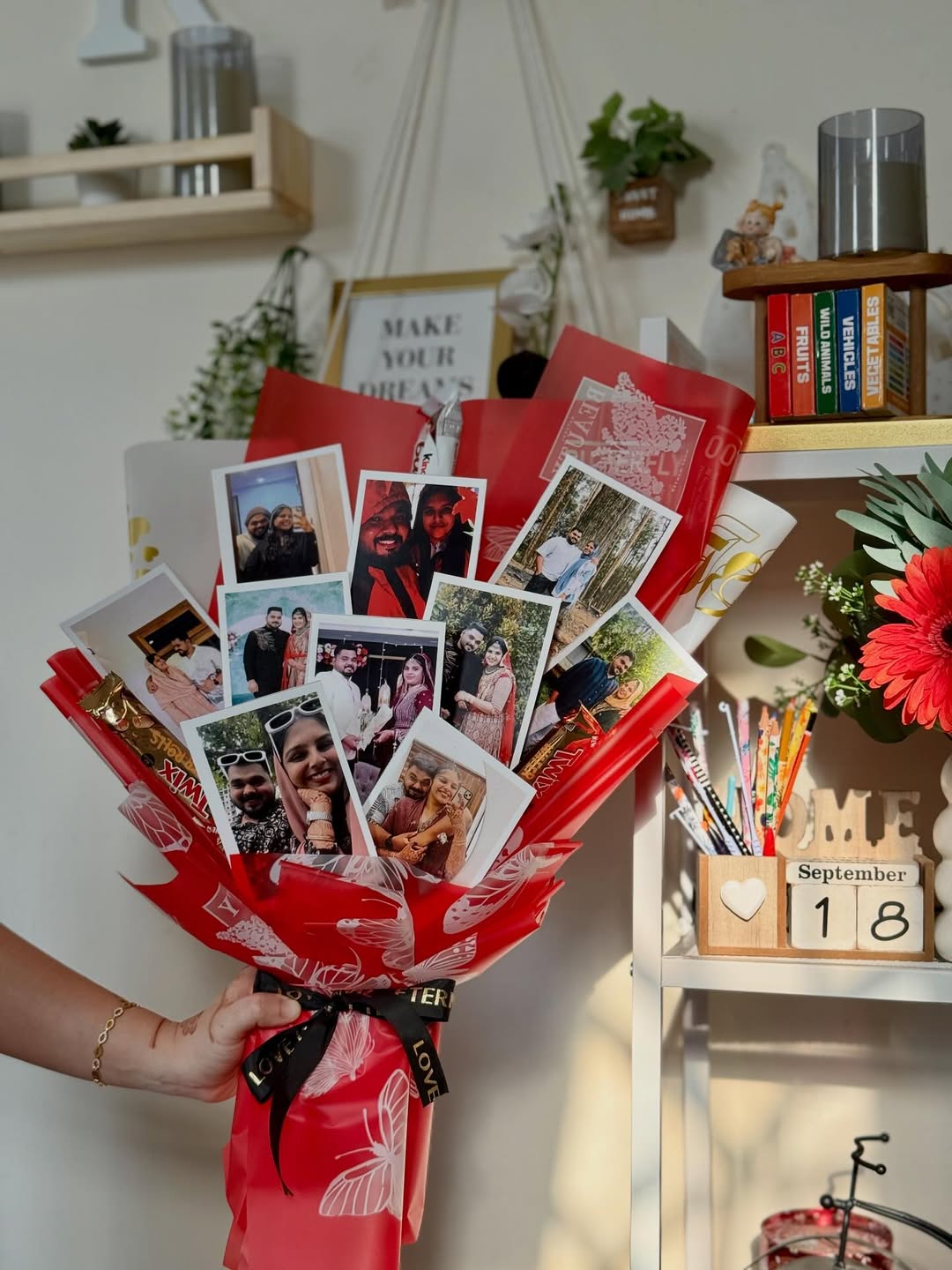 Royal Personalized Photo Bouquet – Red Wrap