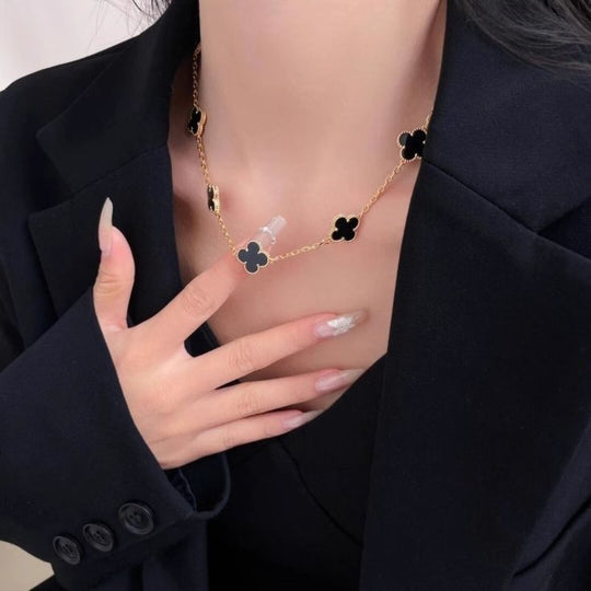 Maddy Space Stylish Clo-ver Pendant Necklace for Women