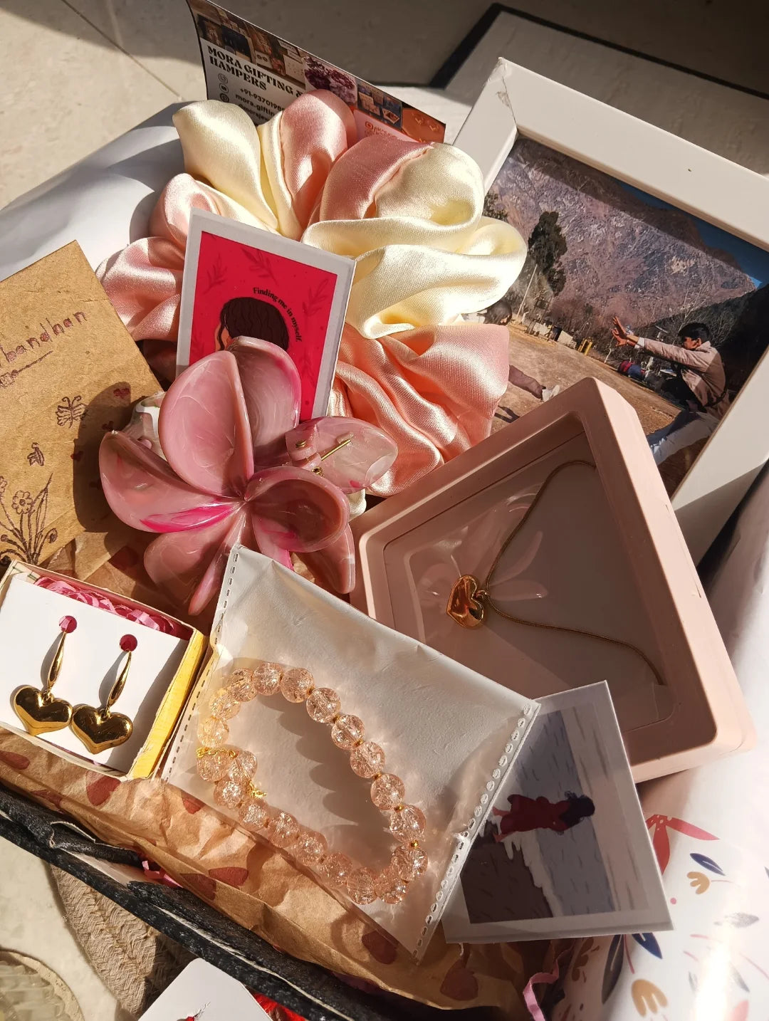 Memory-Making Cute Gift Hamper