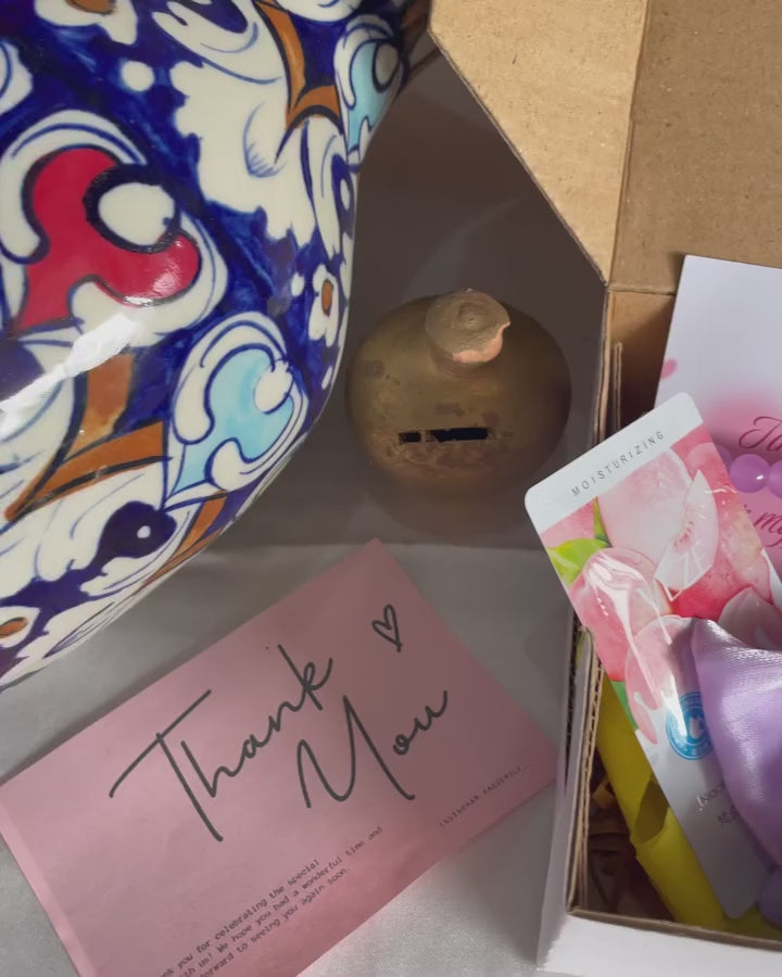 Thank You Giving Gift Hamper